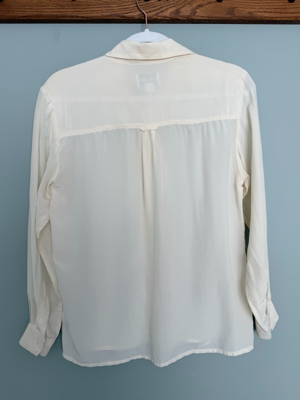 Royal Silk 100% Silk Vintage Cream Pale Yellow Semi Sheer Button Down Shirt - Picture 7 of 13